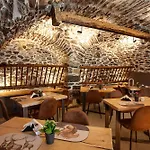 Grande Cote And Breakfast Couette-café 3*