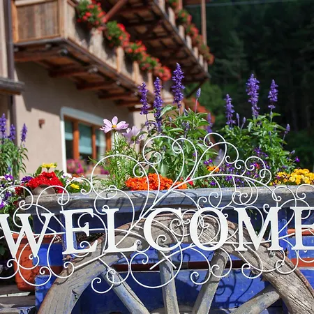 Grande Cote And Breakfast Bed & Breakfast Cesana Torinese