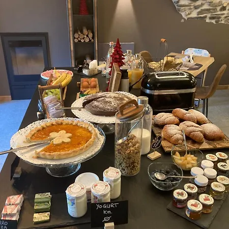 Grande Cote And Breakfast 3*